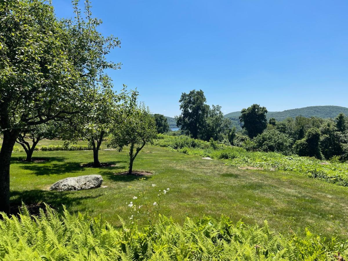 Country Lake House Nestled Between Vineyards Warren Εξωτερικό φωτογραφία