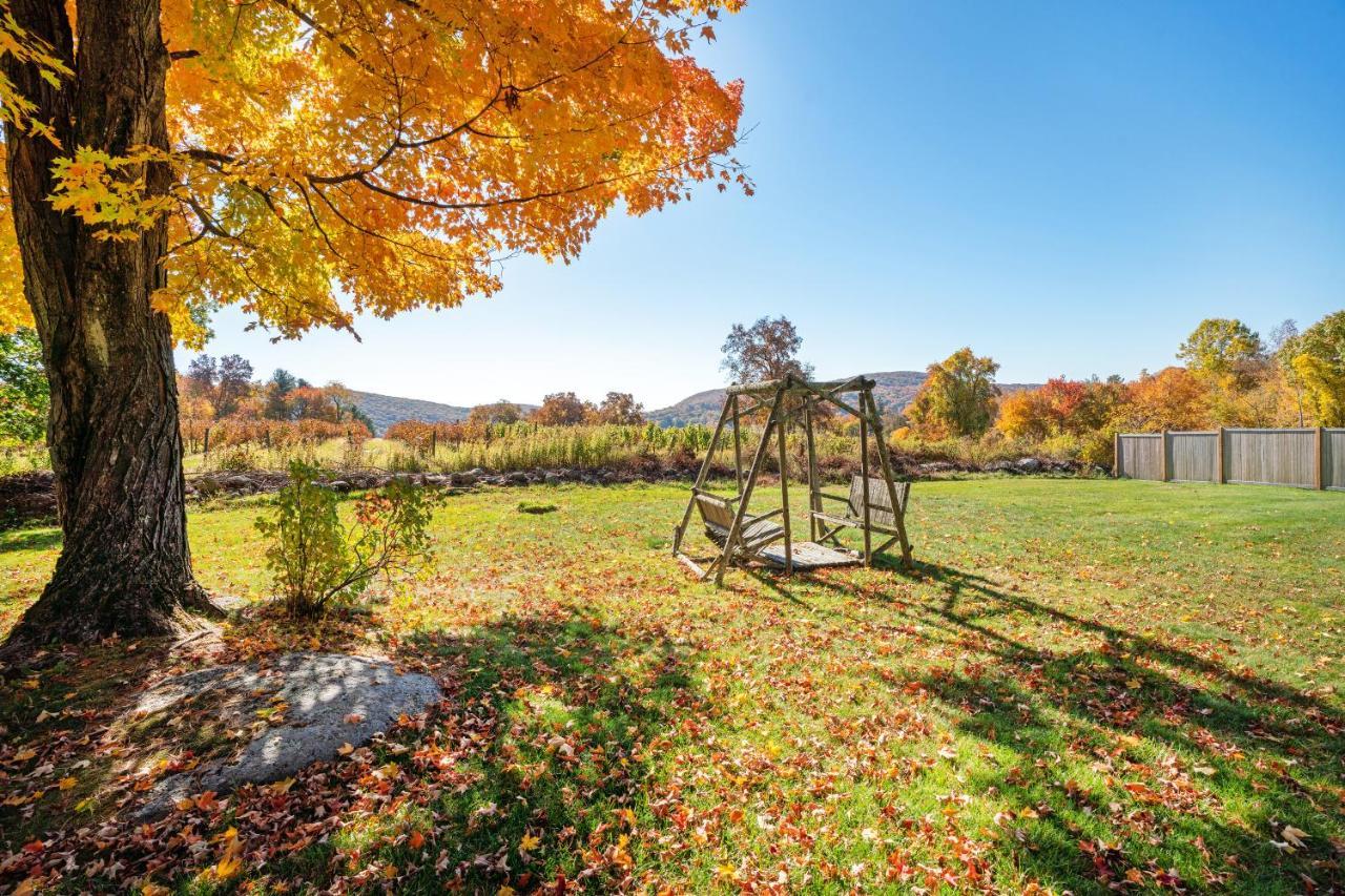 Country Lake House Nestled Between Vineyards Warren Εξωτερικό φωτογραφία